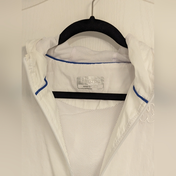 Kappa windbreaker with accented piping - Picture 3 of 3